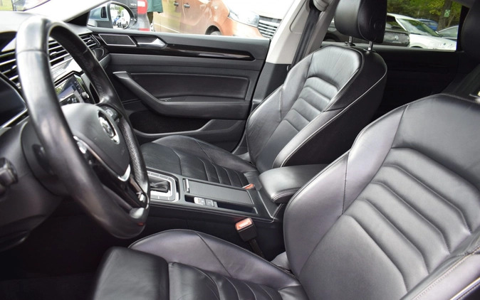 Volkswagen Arteon cena 124900 przebieg: 107200, rok produkcji 2018 z Dobrzyń nad Wisłą małe 742